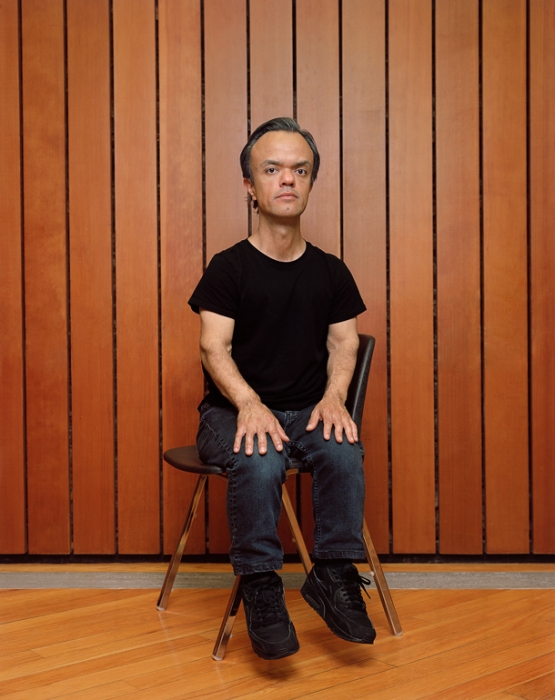 https://www.santiagoforero.com/files/gimgs/th-6_santiago-forero-self-portrait-chair-02.jpg
