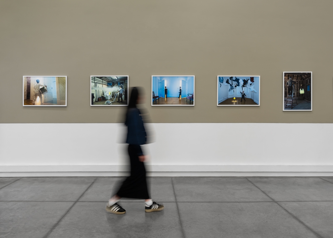 https://www.santiagoforero.com/files/gimgs/th-7_santiago-forero-interiors-installation-2.jpg