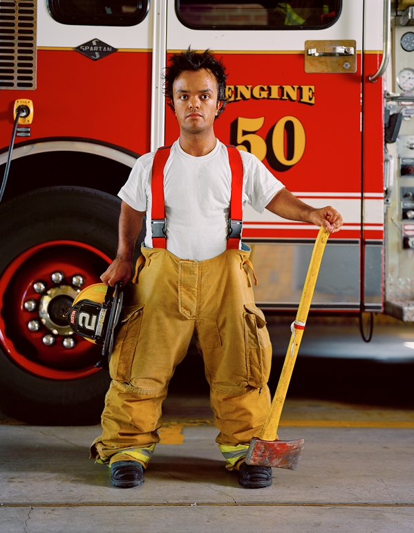 https://www.santiagoforero.com/files/gimgs/th-13_santiago-forero-firefighter-firetruck.jpg