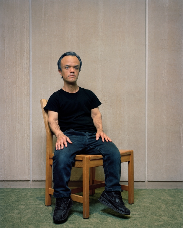 https://www.santiagoforero.com/files/gimgs/th-6_santiago-forero-self-portrait-chair-011.jpg