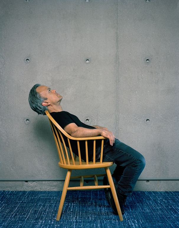 https://www.santiagoforero.com/files/gimgs/th-6_santiago-forero-self-portrait-chair-09.jpg