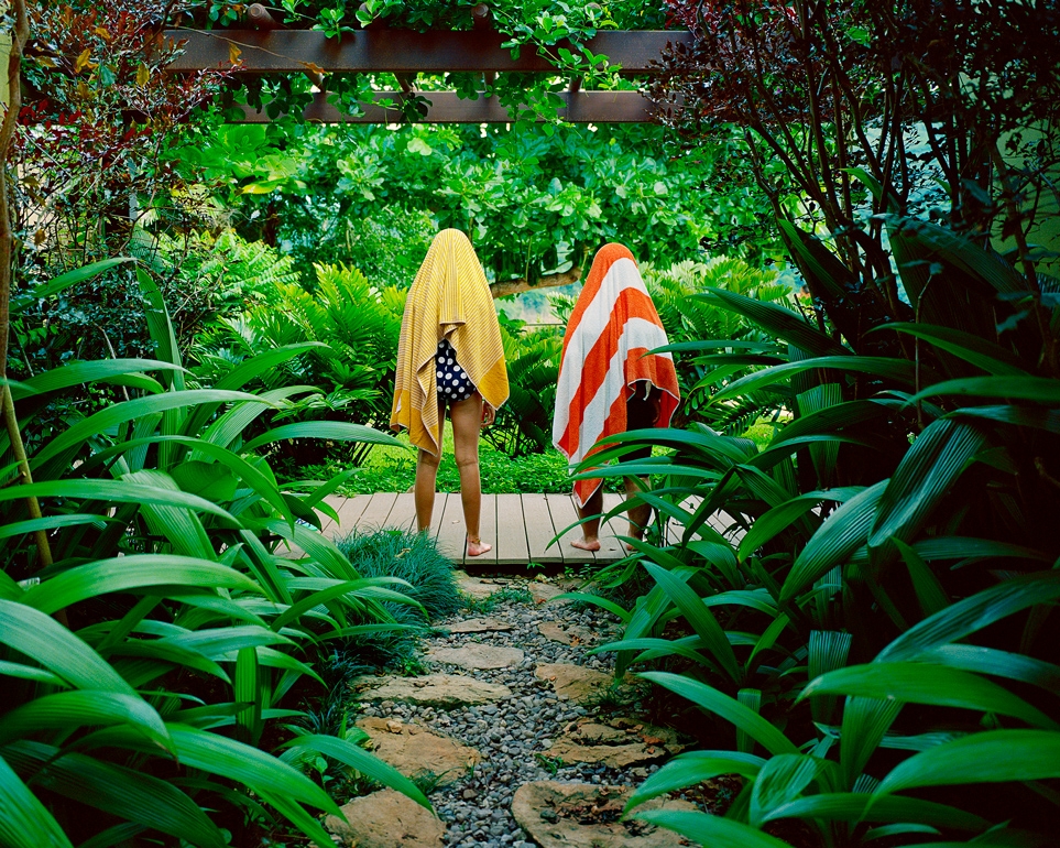 https://www.santiagoforero.com/files/gimgs/th-9_santiago-forero-story-about-friends-towels.jpg